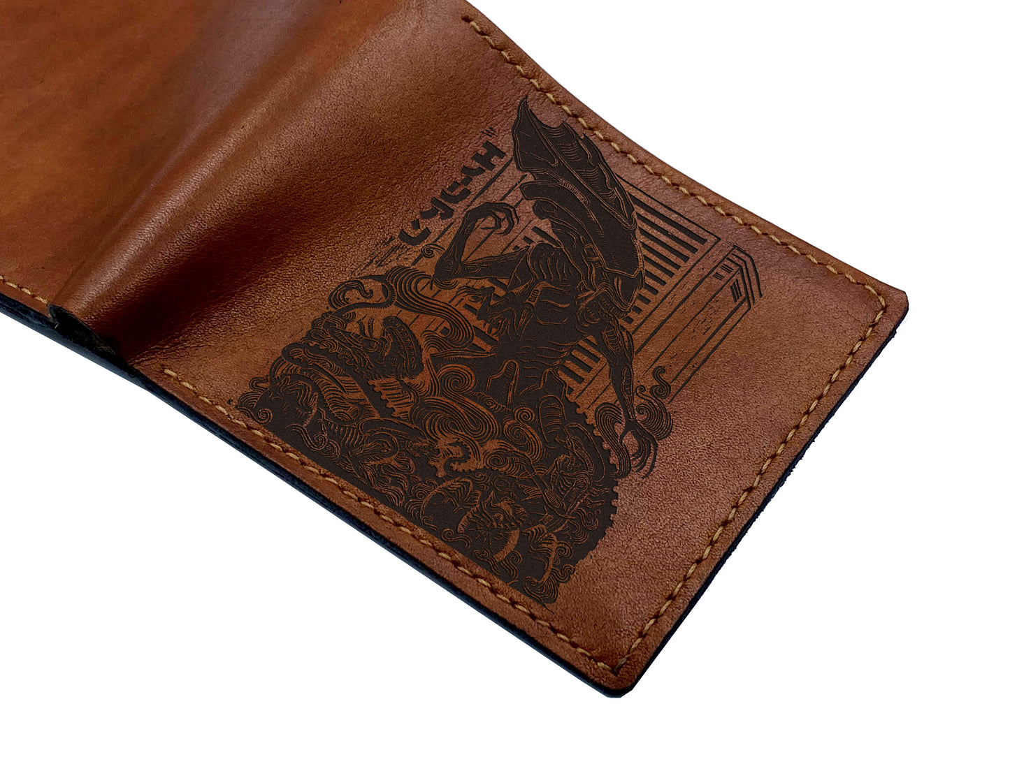 Alien xenomorph leather men wallet, customized gift ideas for men, Monster art present for him - Queen Xenomorph