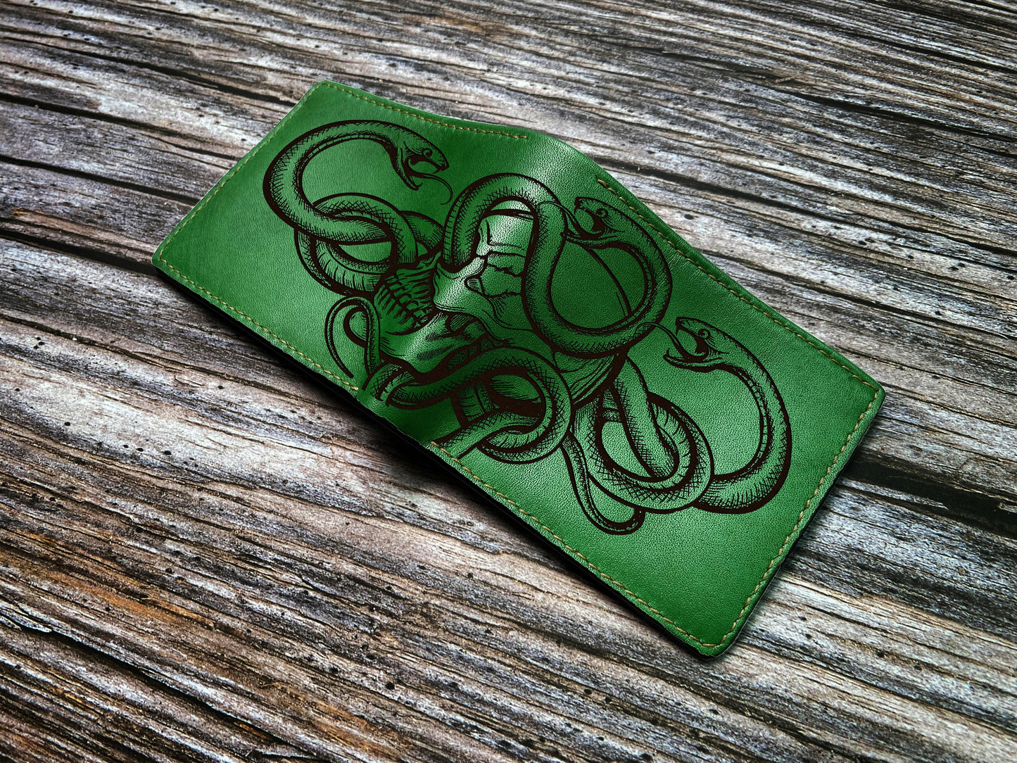 Human skull skeleton engrave pattern wallet, snake skull gift ideas, snake wallet for husband, boyfriend
