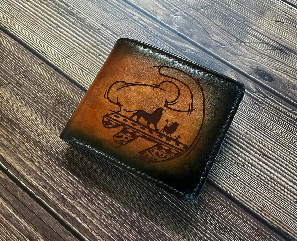 Lion King leather bifold men's wallet, custom gift for men, birthday anniversary christmas gift for dad, husband, cool wallet for boyfriend