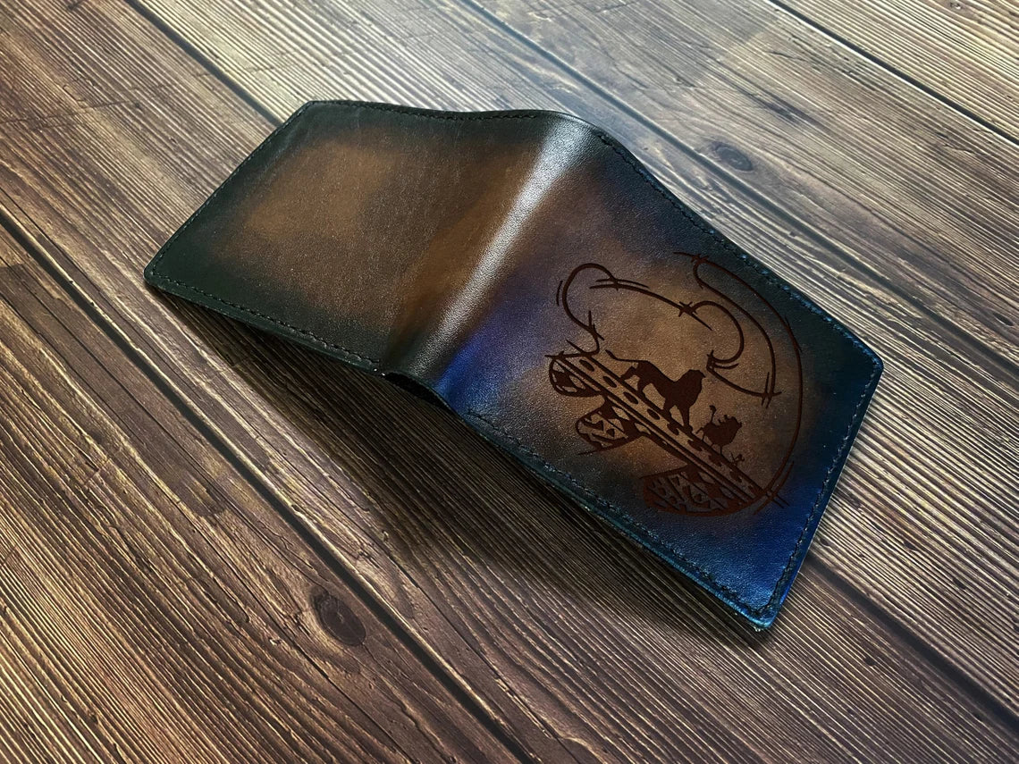 Lion King leather bifold men's wallet, custom gift for men, birthday anniversary christmas gift for dad, husband, cool wallet for boyfriend