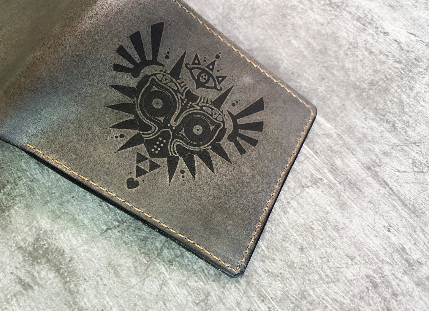 Personalized leather men's wallet, Majora Mask leather wallet, Majora mask gift for men, Legend of Zelda men present
