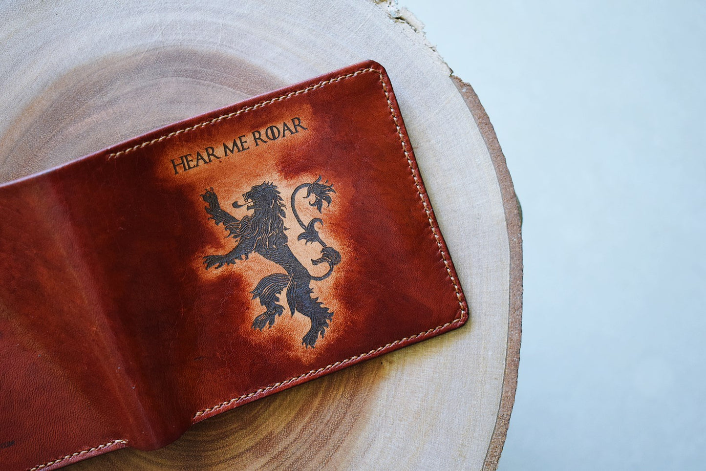 Mayan Corner - Game of Thrones leather men's wallet, men's gift ideas, personalized gift for him, anniversary present - House Lannister Logo