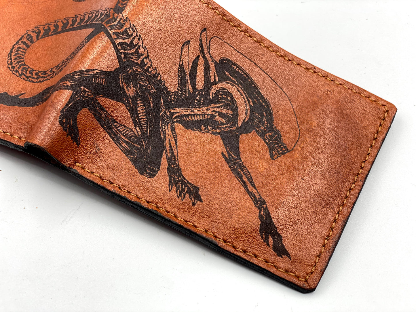 Mayan Corner - Aliens xenomorph monster leather handmade men's wallet, custom gifts for him, father's day gifts, anniversary gift for men