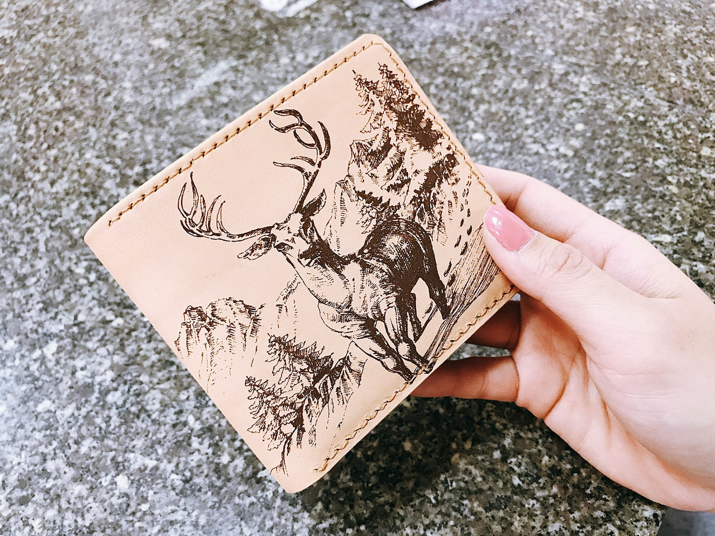 Mayan Corner - Deer hunter leather handmade men's wallet, custom gifts for him, father's day gifts, anniversary gift for men