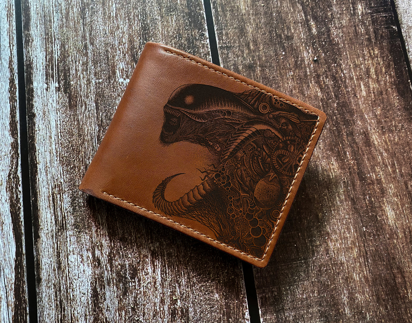 Horror alien leather gift for men, Xenomorph monster art wallet, custom gift ideas for boyfriend