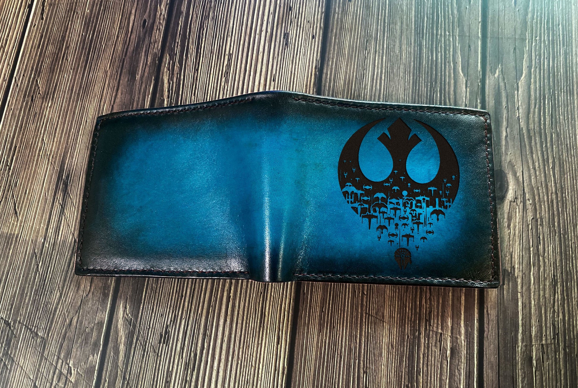 Jedi Starwars logo engraving wallet, starwars men's wallet, gift for him, birthday anniversary starwars style present, wedding gift ideas