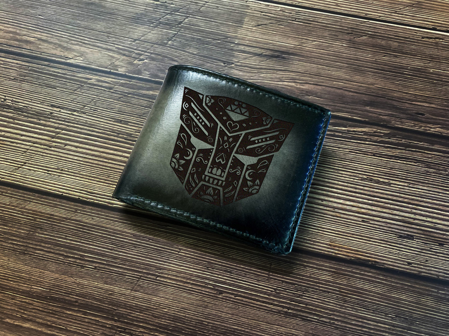 Autobot Decepticon logo engraved wallet, transformers art wallet, customized transformers wallet for him