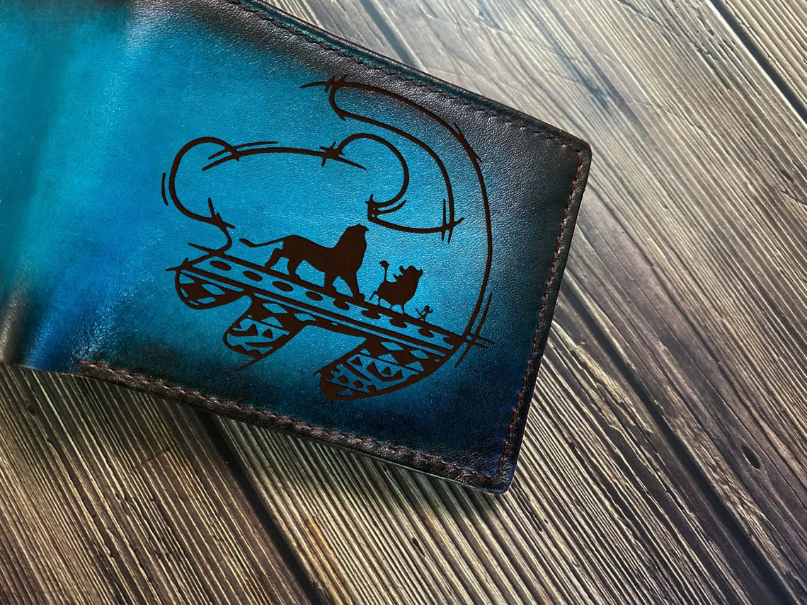 Lion King leather bifold men's wallet, custom gift for men, birthday anniversary christmas gift for dad, husband, cool wallet for boyfriend