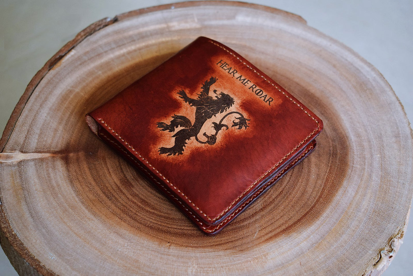 Mayan Corner - Game of Thrones leather men's wallet, men's gift ideas, personalized gift for him, anniversary present - House Lannister Logo